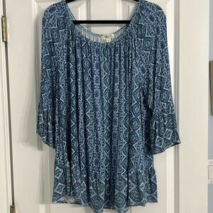 Macys Style & Company printed blue ruffle sleeve top